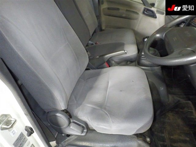 2009 Isuzu エルフ T 2t auction photo 6