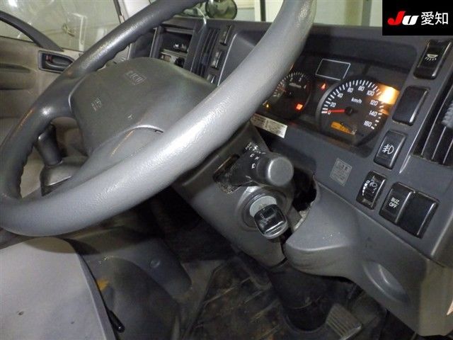 2009 Isuzu エルフ T 2t auction photo 5