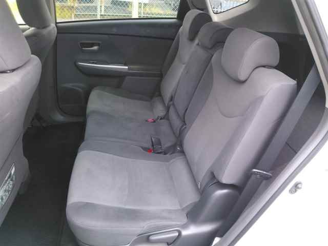 2012 Toyota Prius Alpha S auction photo 9
