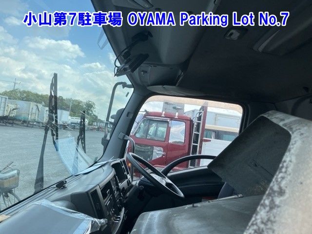 2012 Isuzu Forward シャーシ auction photo 5