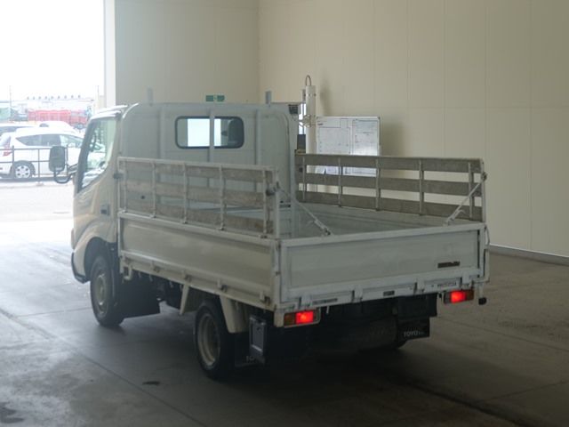 2004 Toyota Dyna Hira auction photo 2