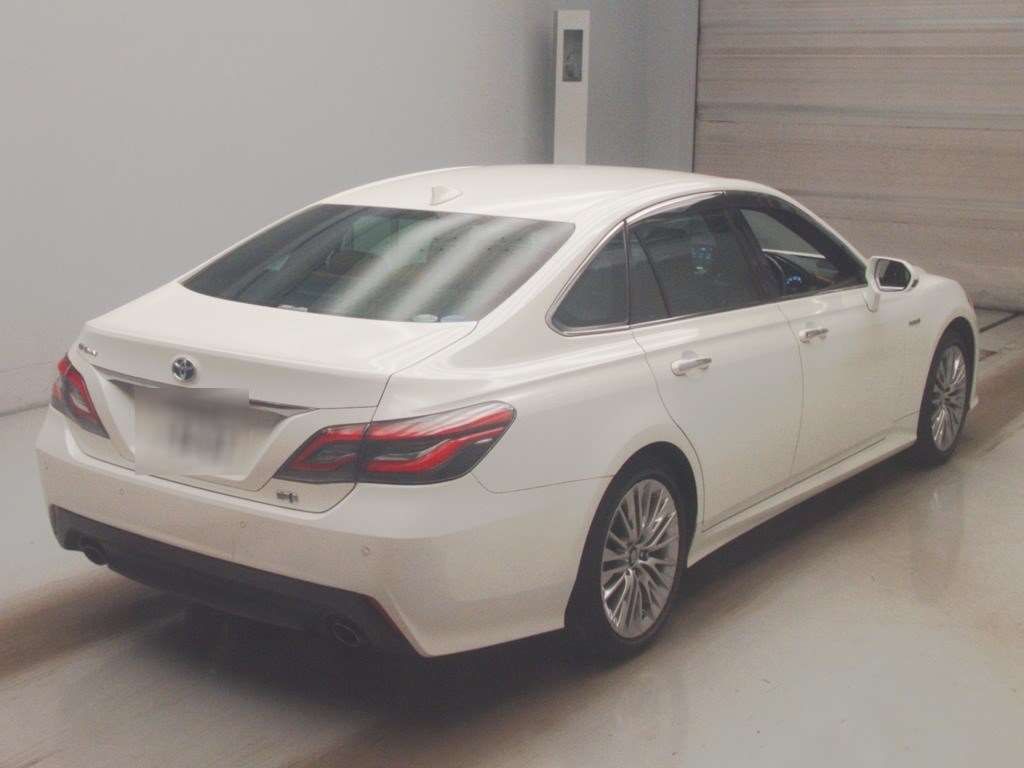 2020 Toyota Crown S Elegance Style auction photo 2