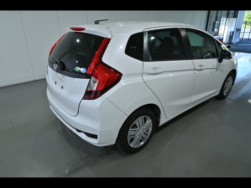 2019 Honda Fit 13G Lホンダセンシング auction photo 2