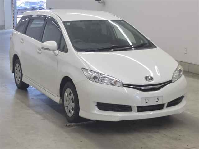 2015 Toyota Wish 1.8X Japan auction vehicle