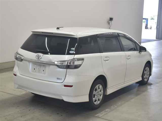 2015 Toyota Wish 1.8X auction photo 5