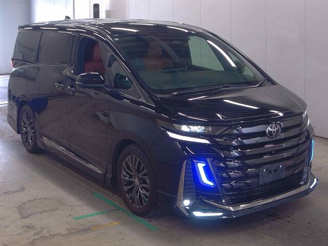 Japan Auction Vehicles 9 2024 Toyota Vellfire Z Premier 4WD auction photo