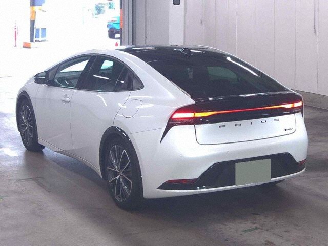 2025 Toyota Prius Z auction photo 2