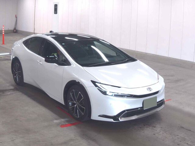 Japan Auction Vehicles 8 2025 Toyota Prius Z auction photo