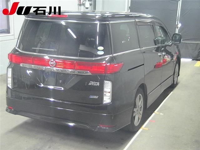 2011 Nissan Elgrand 250 Highway Star auction photo 2