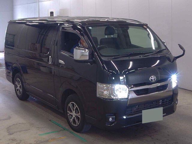 2024 Toyota Hiace LスーパーGLダーク2 Japan auction vehicle