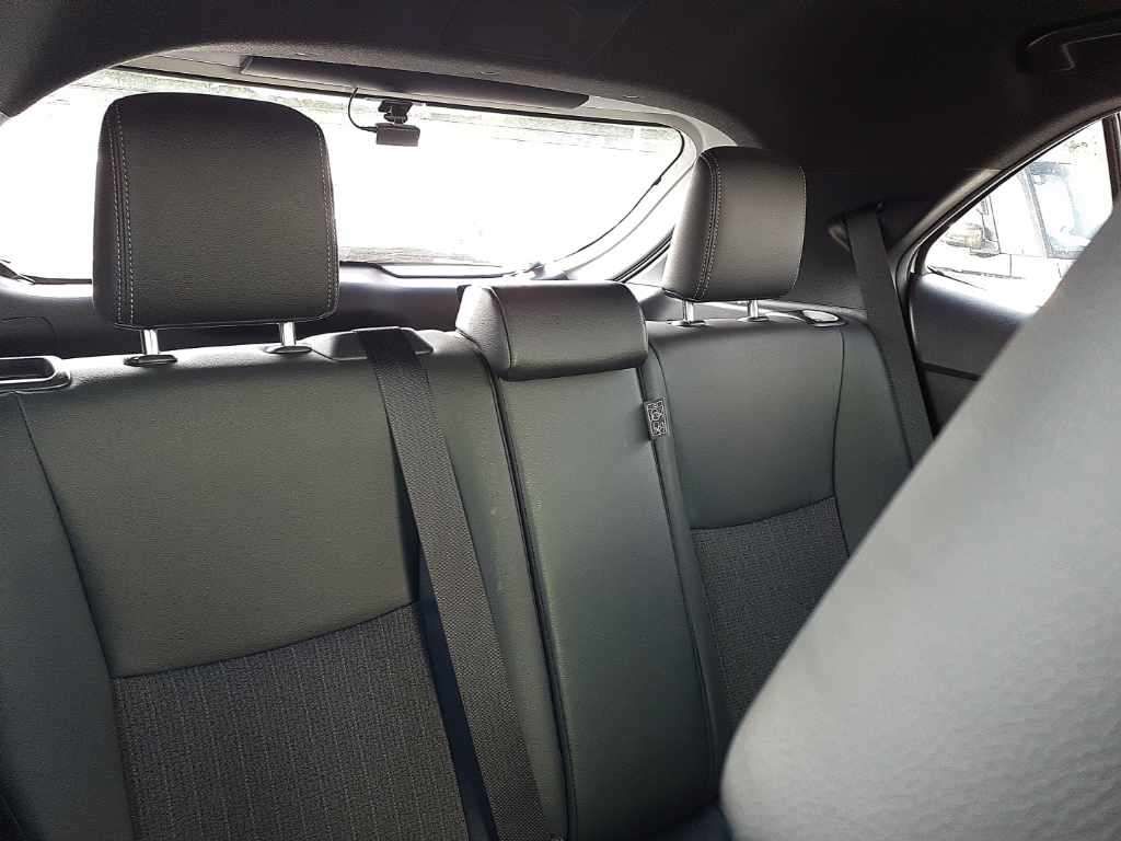 2023 Toyota Yaris Cross Z auction photo 11