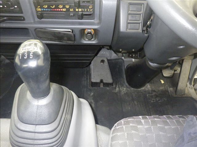 2005 Isuzu Elf 車輛運搬車 auction photo 7