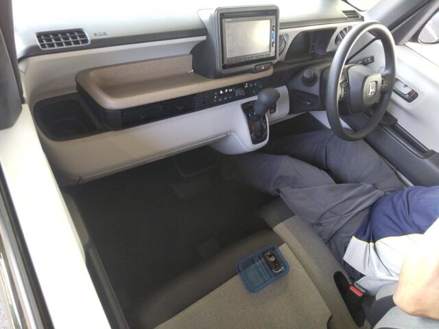 2026 Honda N-BOX Base grade auction photo 3