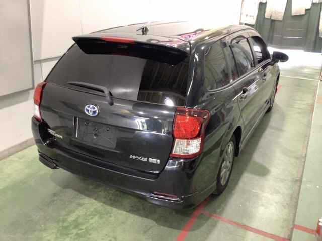 2014 Toyota Corolla Fielder ハイブリッドGエアロツアラーWxB auction photo 2