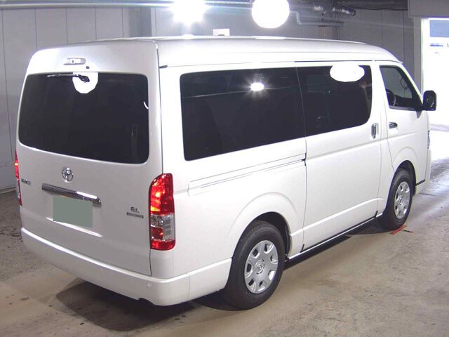 2026 Toyota Hiace GLファインテックツアラー 4WD auction photo 5