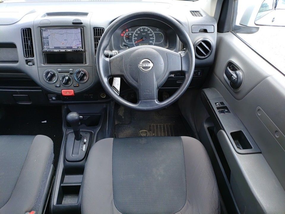 2021 Nissan AD auction photo 3