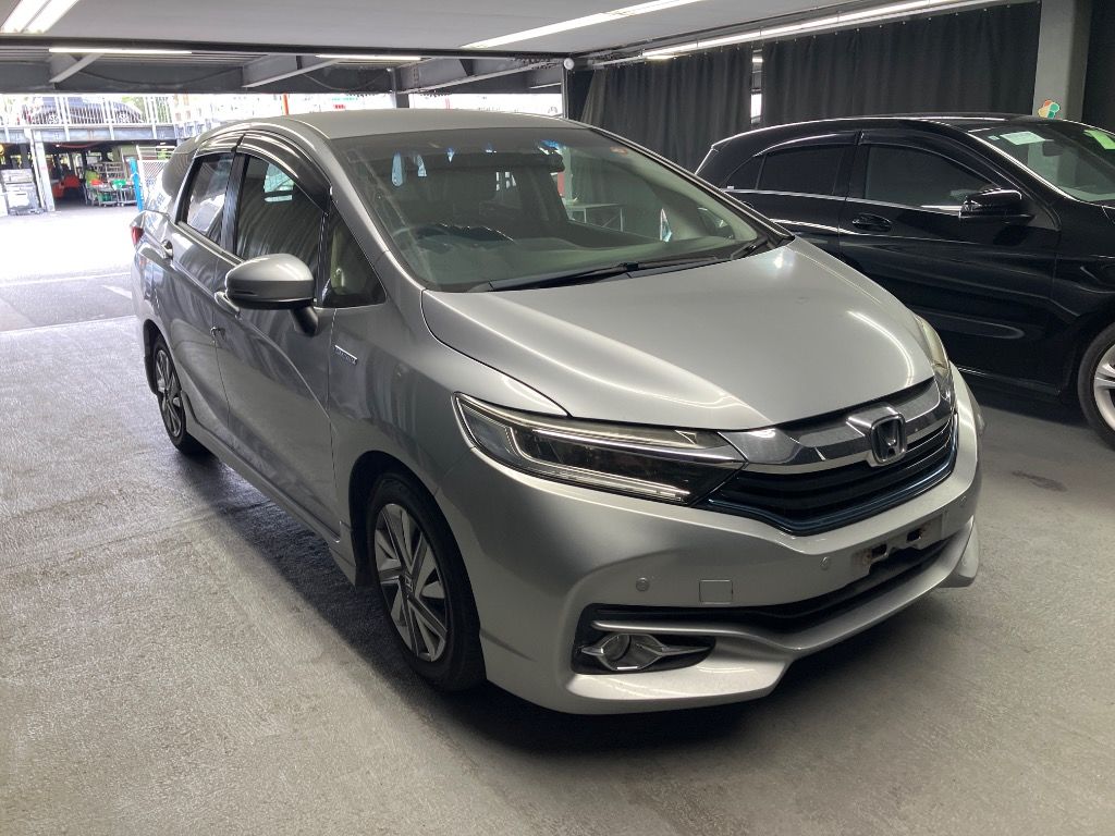 2016 Honda Shuttle HYBRID X Japan auction vehicle