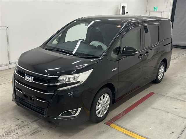2020 Toyota Noah Hybrid G auction photo 4