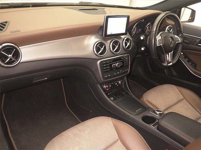 2014 Mercedes-Benz GLA250 4MATIC Edition 1 auction photo 4
