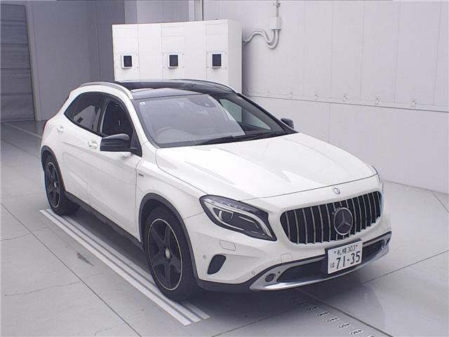 2014 Mercedes-Benz GLA250 4MATIC Edition 1 Japan auction vehicle