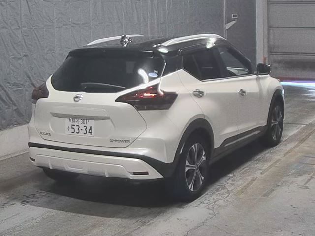 2021 Nissan Kicks e-POWER X auction photo 2