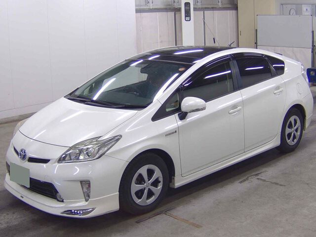 2014 Toyota Prius G auction photo 4