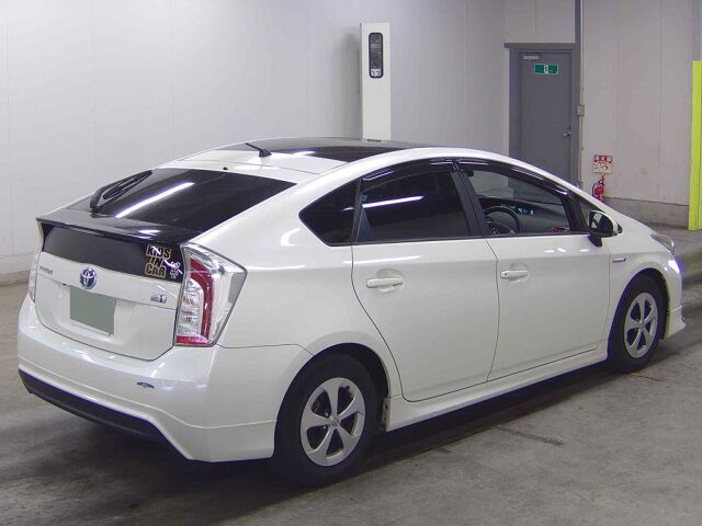 2014 Toyota Prius G auction photo 5