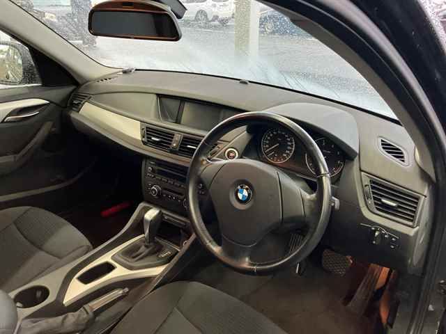 2011 BMW X1 sDrive18i auction photo 3
