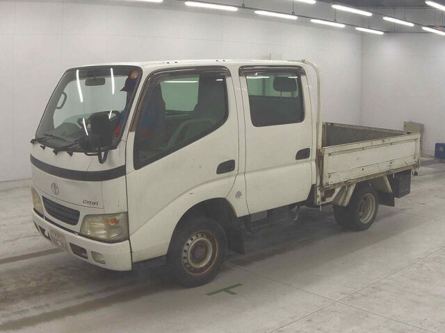 2004 Toyota Dyna auction photo 4