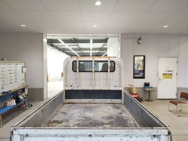 2004 Toyota Dyna auction photo 3