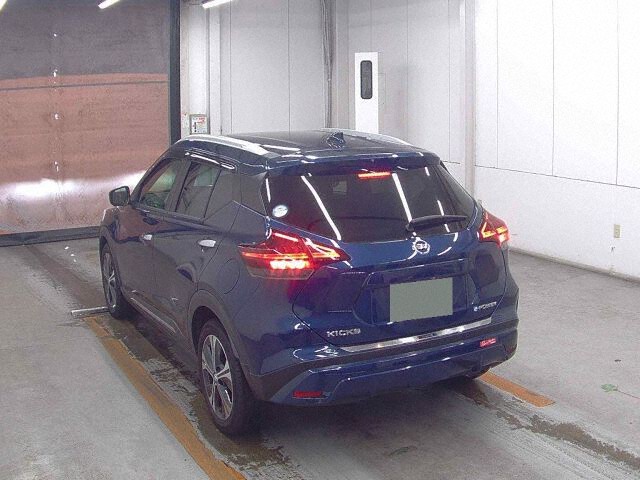 2022 Nissan Kicks X auction photo 2