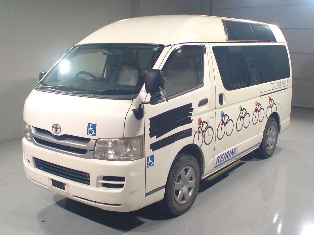 2010 Toyota Hiace ウェルキャブ Japan auction vehicle