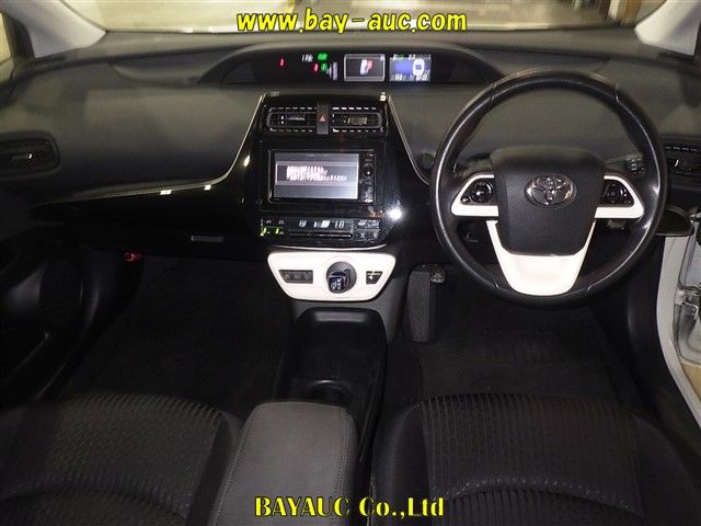2016 Toyota Prius S auction photo 6