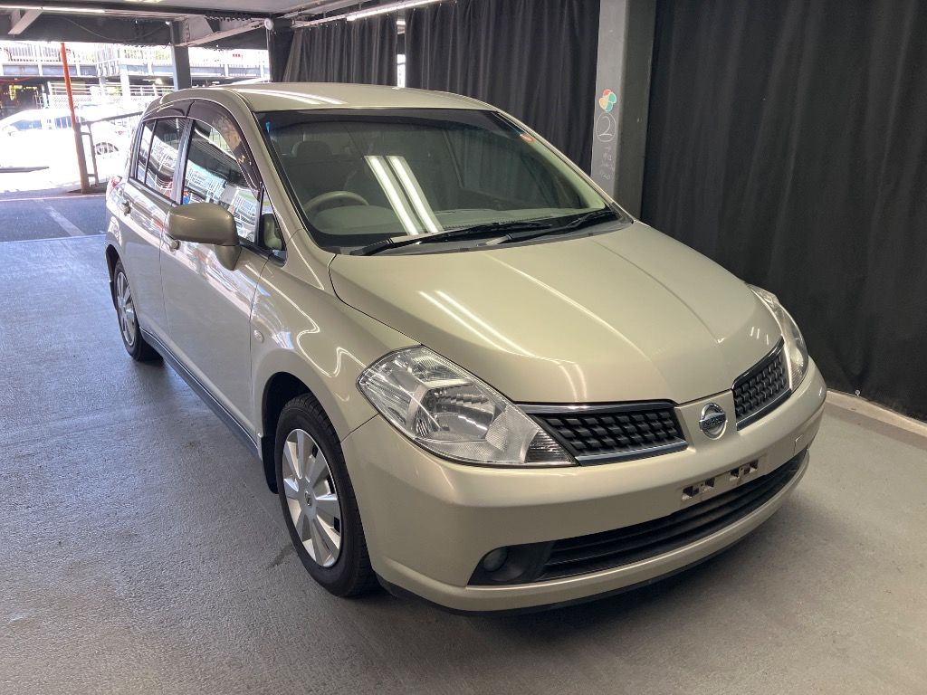 Japan Auction Vehicles 7 2007 Nissan ティーダ 15M auction photo