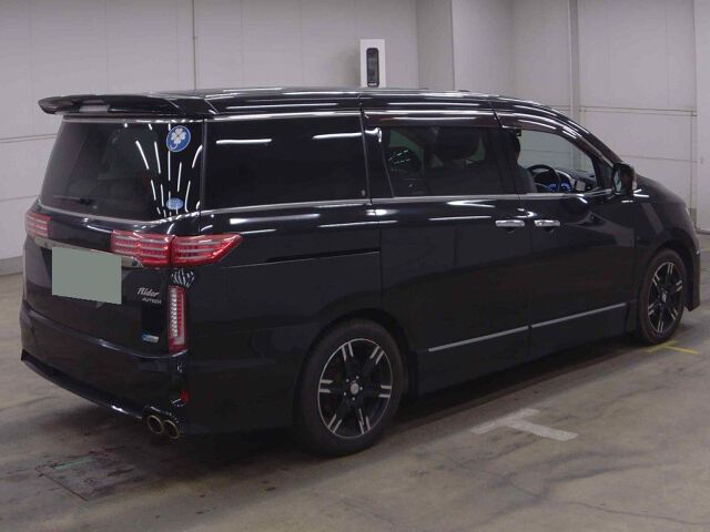 2010 Nissan Elgrand ライダー 4WD auction photo 5