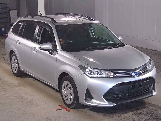 Japan Auction Vehicles 8 2022 Toyota Corolla Fielder ハイブリッドEX auction photo