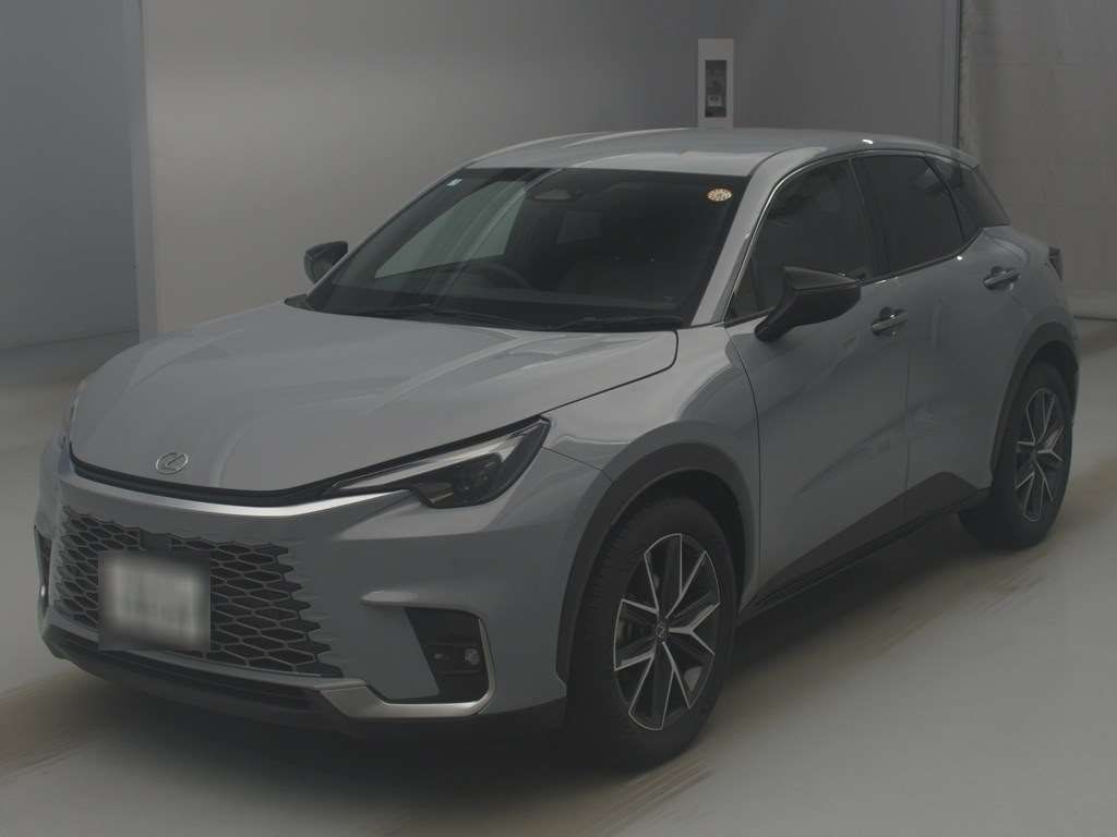 2025 Lexus LBX エレガント Japan auction vehicle