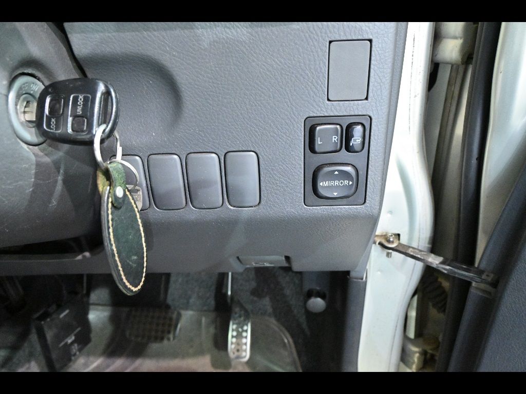 2006 Daihatsu Tanto Custom RS auction photo 10