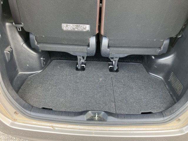 2018 Toyota Esquire GI プレミアムパッケージ auction photo 12