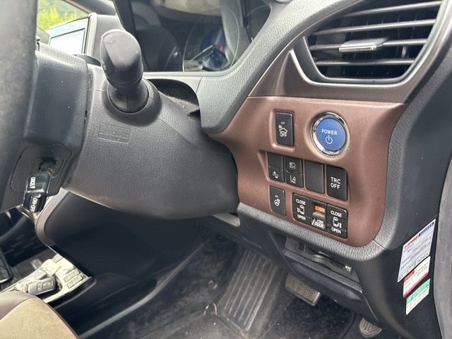 2018 Toyota Esquire GI プレミアムパッケージ auction photo 6