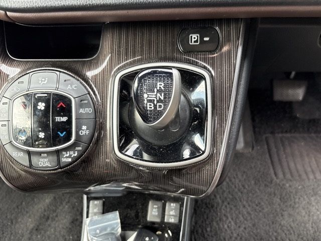 2018 Toyota Esquire GI プレミアムパッケージ auction photo 5