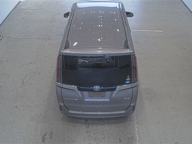 2018 Toyota Esquire GI プレミアムパッケージ auction photo 3