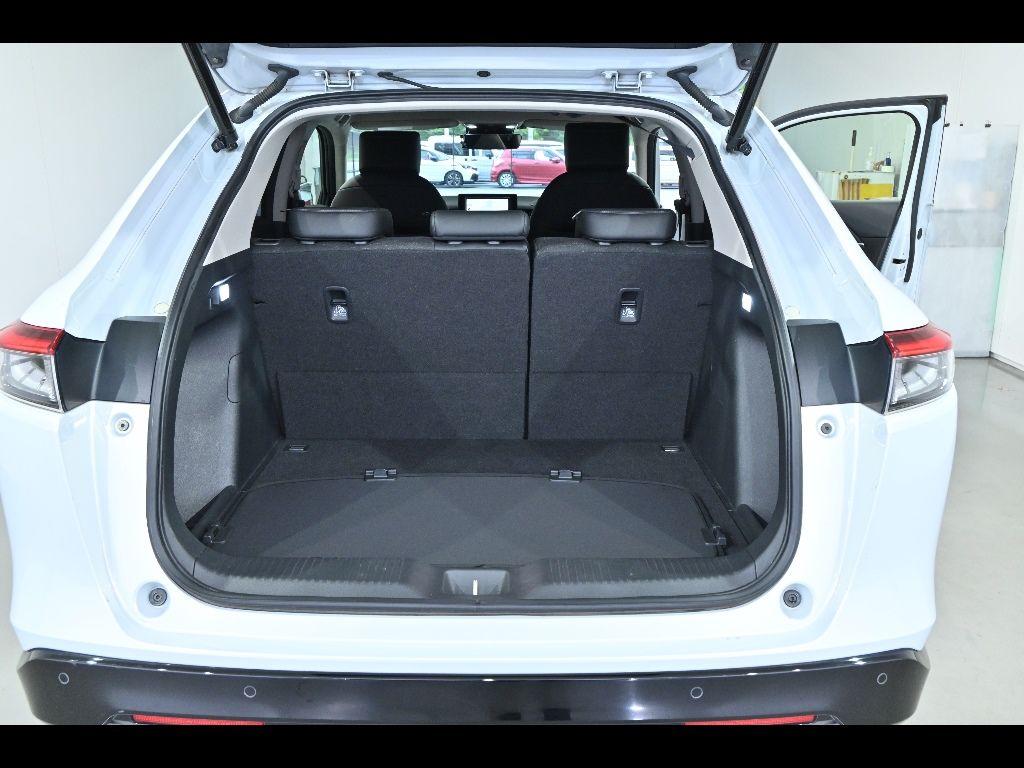 2021 Honda Vezel e:HEV Z auction photo 13