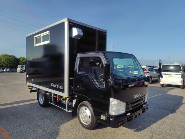 Japan Auction Vehicles 8 2015 Isuzu Elf キッチンカー 4WD auction photo
