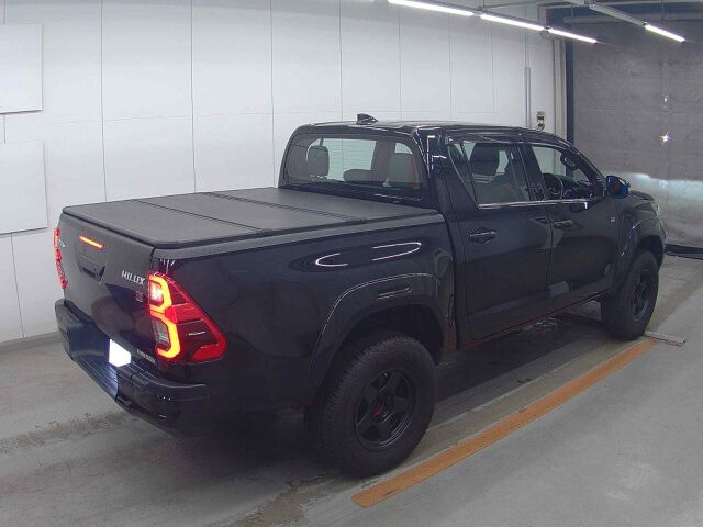2022 Toyota Hilux Z GR Sport 4WD auction photo 5