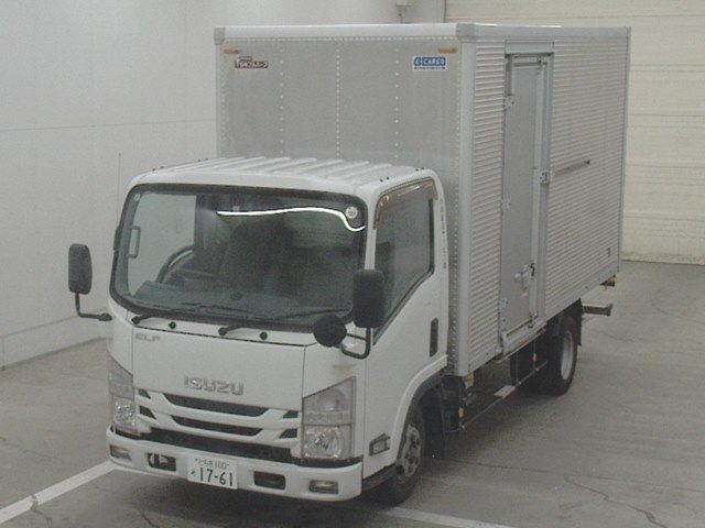 Japan Auction Vehicles 10 2015 Isuzu Elf バン auction photo