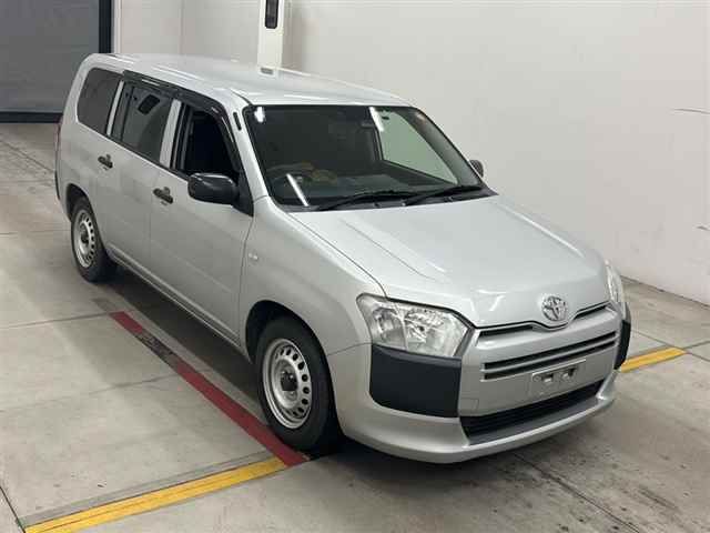 2019 Toyota Probox DXコンフォート Japan auction vehicle