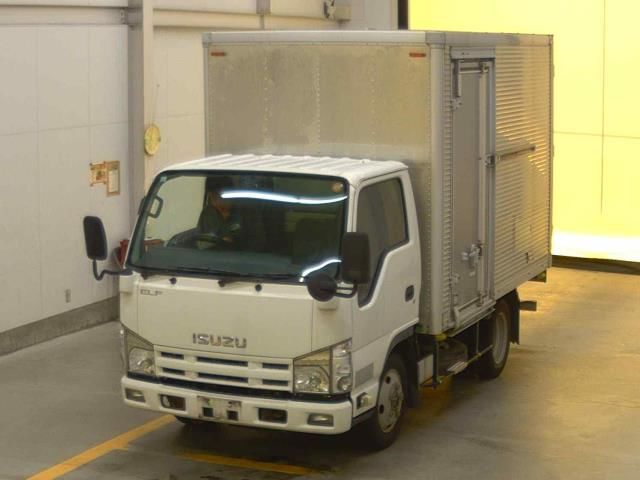 2012 Isuzu Elf バン Japan auction vehicle