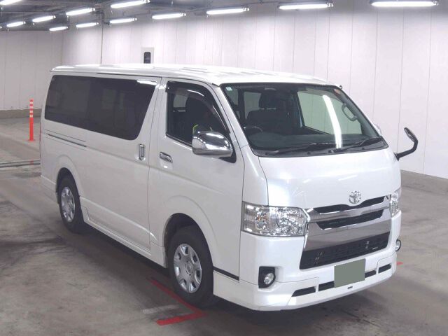 2014 Toyota Hiace Long Super GL 4WD Japan auction vehicle