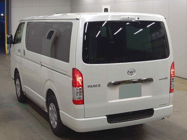 2025 Toyota Hiace LスーパーGLダーク2 4WD auction photo 2